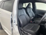 2020 Toyota Corolla Touring Hybrid Van for sale, Japanese used car export - photo 22 of 24 | GULJI TRADERS