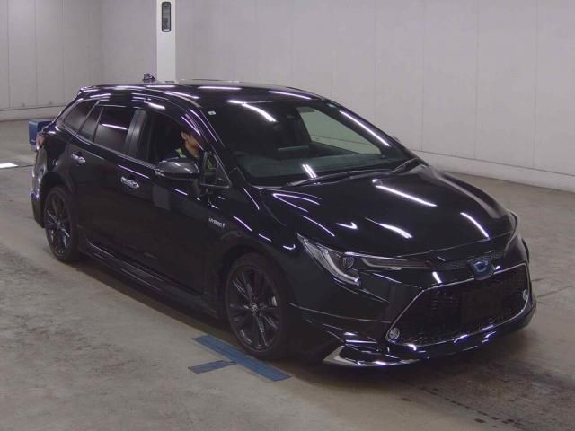 2020 Toyota Corolla Touring Hybrid - photo 1 2020 Toyota Corolla Touring Hybrid Van for sale, Japanese used car export - photo 1 of 5 | GULJI TRADERS