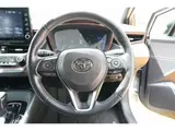 2020 Toyota Corolla Touring 2000 Limited Pearl Van for sale, Japanese used car export - photo 5 of 9 | GULJI TRADERS