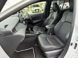 2021 Toyota Corolla Touring 1.8 Hybrid WxB White Van for sale, Japanese used car export - photo 20 of 49 | GULJI TRADERS