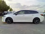 2021 Toyota Corolla Touring Double Bye Pearl Van for sale, Japanese used car export - photo 29 of 42 | GULJI TRADERS