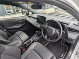 2021 Toyota Corolla Touring Hybrid Double WBY ★ Modellista Aero ★ Genuine Navigation System ★ Pearl Van for sale, Japanese used car export - photo 17 of 37 | GULJI TRADERS