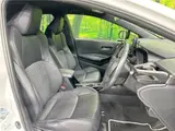 2021 Toyota Corolla Touring Hybrid Double By Pearl Van for sale, Japanese used car export - photo 25 of 30 | GULJI TRADERS