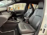 2021 Toyota Corolla Touring W×B★Two-tone★B-moni★Crewcon★B-hold★ Other Van for sale, Japanese used car export - photo 17 of 50 | GULJI TRADERS