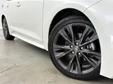 2021 Toyota Corolla Touring Hybrid Double By Pearl Van for sale, Japanese used car export - photo 21 of 24 | GULJI TRADERS
