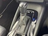 2021 Toyota Corolla Touring Hybrid Van for sale, Japanese used car export - photo 16 of 22 | GULJI TRADERS