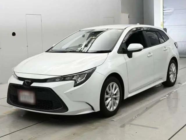 2021 Toyota Corolla Touring S Pearl Van for sale, Japanese used car export - photo 1 of 12 | GULJI TRADERS