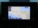 2021 Toyota Corolla Touring Hybrid S Safety Sense Pearl Van for sale, Japanese used car export - photo 5 of 9 | GULJI TRADERS