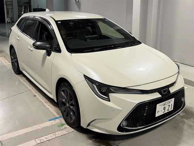 2021 Toyota Corolla Touring WXB - photo 1 2021 Toyota Corolla Touring WXB Van for sale, Japanese used car export - photo 1 of 10 | GULJI TRADERS