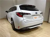 2022 Toyota Corolla Touring Hybrid W×B 4WD Pearl Van for sale, Japanese used car export - photo 17 of 42 | GULJI TRADERS