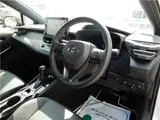 2022 Toyota Corolla Touring Hybrid Double WxB ★ 9-inch display ★ Pearl Van for sale, Japanese used car export - photo 22 of 58 | GULJI TRADERS