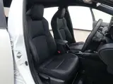 2022 Toyota Corolla Touring 1.8 Hybrid WxB White Van for sale, Japanese used car export - photo 22 of 32 | GULJI TRADERS