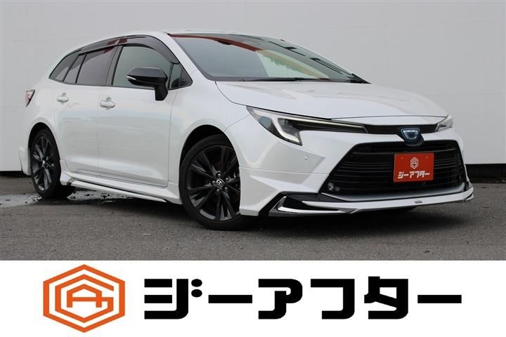 2022 Toyota Corolla Touring 1.8 HYBRID WxB Van for sale, Japanese used car export - photo 1 of 30 | GULJI TRADERS