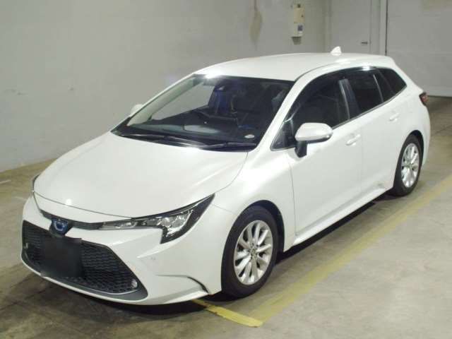 2022 Toyota Corolla Touring Hybrid S 4WD - photo 1 2022 Toyota Corolla Touring Hybrid S 4WD Van for sale, Japanese used car export - photo 1 of 12 | GULJI TRADERS