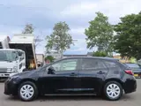 2023 Toyota Corolla Touring 1.8 Hybrid G ​​E-Four 4WD Black Van for sale, Japanese used car export - photo 4 of 25 | GULJI TRADERS