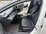 2023 Toyota Corolla Touring Hybrid W×B ★ Genuine Navigation System ★ Full-Seg TV ★ Backup Camera ★ Pearl Van for sale, Japanese used car export - photo 28 of 61 | GULJI TRADERS