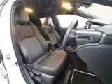 2023 Toyota Corolla Touring 1.8 Hybrid WxB Pearl Van for sale, Japanese used car export - photo 6 of 20 | GULJI TRADERS