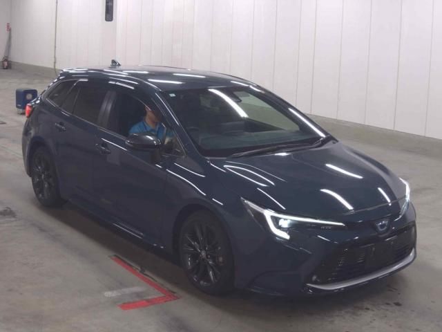 2023 Toyota Corolla Touring Hybrid Van for sale, Japanese used car export - photo 1 of 3 | GULJI TRADERS