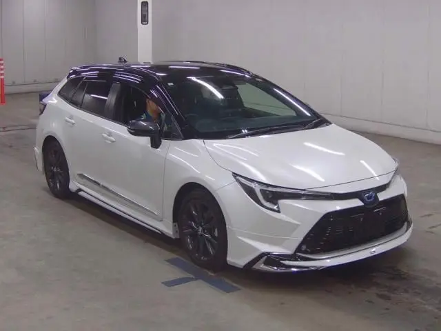 2023 Toyota Corolla Touring Hybrid Double By Pearl Van for sale, Japanese used car export - photo 1 of 5 | GULJI TRADERS