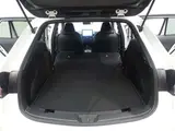 2024 Toyota Corolla Touring 1.8 Hybrid WxB E-Four 4WD Pearl Van for sale, Japanese used car export - photo 24 of 32 | GULJI TRADERS