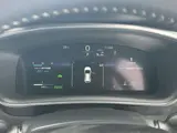 2025 Toyota Corolla Touring 1.8 Hybrid WxB Genuine Display Audio Navigation Function Black Van for sale, Japanese used car export - photo 23 of 25 | GULJI TRADERS