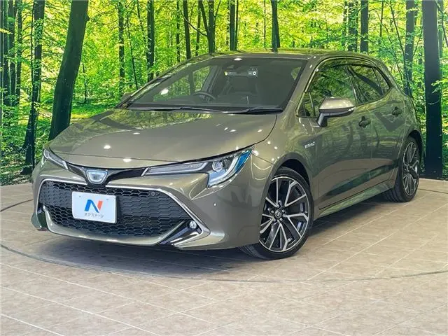 2018 Toyota Corollasport Hybrid G ​​Z Other Coupe for sale, Japanese used car export - photo 1 of 30 | GULJI TRADERS