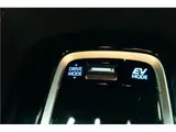 2018 Toyota Corollasport Hybrid G ​​Z Pearl Coupe for sale, Japanese used car export - photo 15 of 64 | GULJI TRADERS