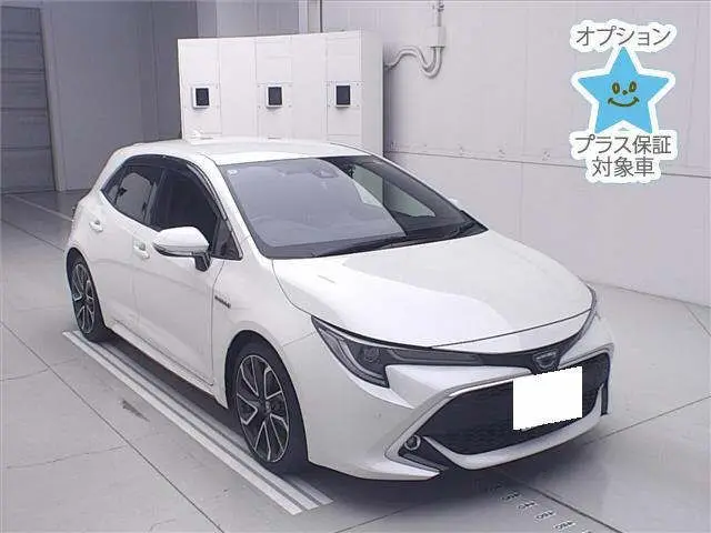2018 Toyota Corollasport Hybrid G ​​Z Pearl Coupe for sale, Japanese used car export - photo 1 of 12 | GULJI TRADERS