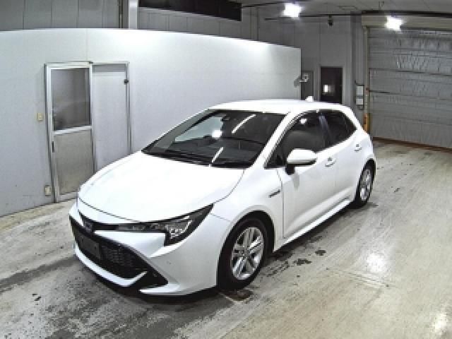 2018 Toyota Corolla Sport Hybrid G TSS Sedan for sale, Japanese used car export - photo 1 of 5 | GULJI TRADERS