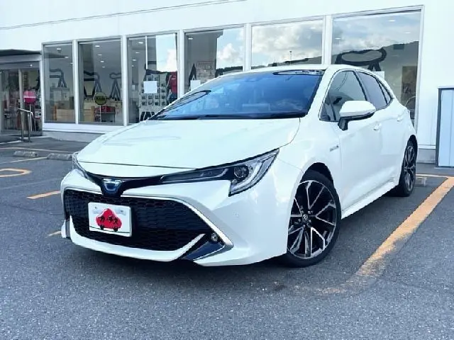 2019 Toyota Corollasport Hybrid G_Z - photo 1 2019 Toyota Corollasport Hybrid G_Z Pearl Coupe for sale, Japanese used car export - photo 1 of 9 | GULJI TRADERS