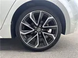 2019 Toyota Corollasport Hybrid G ​​Z ☆ Safety Sense ☆ Backup Camera ☆ ETC ☆ 9-inch Navigation Pearl Coupe for sale, Japanese used car export - photo 30 of 38 | GULJI TRADERS
