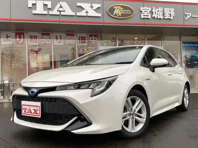 2019 Toyota Corollasport 1.8 Hybrid G - photo 1 2019 Toyota Corollasport 1.8 Hybrid G Pearl Coupe for sale, Japanese used car export - photo 1 of 17 | GULJI TRADERS