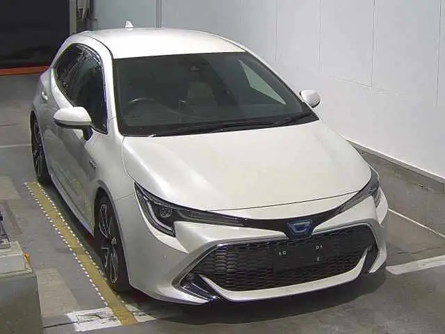 2019 Toyota Corollasport Hybrid G Z - photo 1 2019 Toyota Corollasport Hybrid G Z Pearl Coupe for sale, Japanese used car export - photo 1 of 5 | GULJI TRADERS