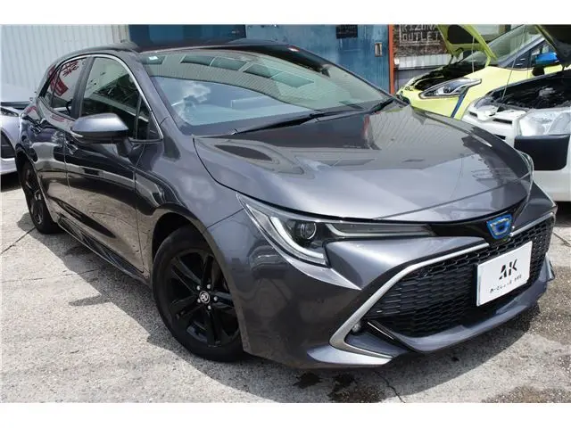 2020 Toyota Corollasport Hybrid G Style Package - photo 1 2020 Toyota Corollasport Hybrid G Style Package Gray Coupe for sale, Japanese used car export - photo 1 of 66 | GULJI TRADERS