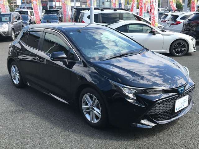 2021 Toyota Corolla Sport 1.8 Hybrid G Sedan for sale, Japanese used car export - photo 1 of 36 | GULJI TRADERS