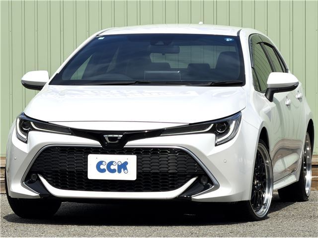2021 Toyota Corolla Sport 1.2 G - photo 1 2021 Toyota Corolla Sport 1.2 G Sedan for sale, Japanese used car export - photo 1 of 80 | GULJI TRADERS