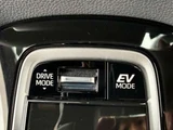 2021 Toyota Corolla Sport Hybrid G Z Sedan for sale, Japanese used car export - photo 42 of 47 | GULJI TRADERS