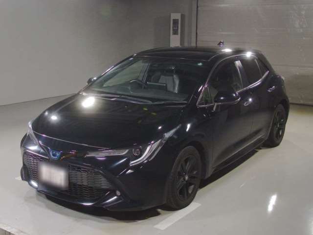 2021 Toyota Corolla Sport HVG Sedan for sale, Japanese used car export - photo 1 of 8 | GULJI TRADERS