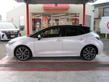 2022 Toyota Corolla Sport Hybrid G Z Sedan for sale, Japanese used car export - photo 9 of 33 | GULJI TRADERS