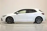 2022 Toyota Corollasport 1.8HYBRID G Z White Coupe for sale, Japanese used car export - photo 10 of 30 | GULJI TRADERS