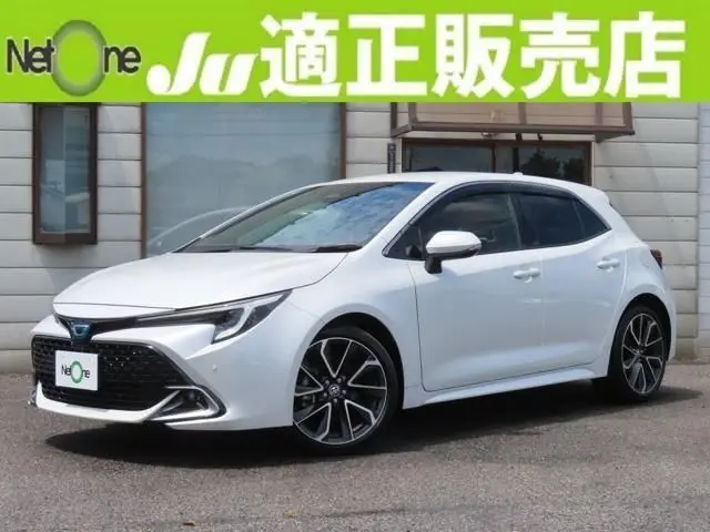 2024 Toyota Corollasport 1.8 Hybrid G ​​Z White Coupe for sale, Japanese used car export - photo 1 of 9 | GULJI TRADERS