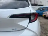2025 Toyota Corollasport 1.8 Hybrid GZ White Coupe for sale, Japanese used car export - photo 19 of 67 | GULJI TRADERS