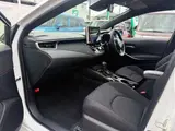 2025 Toyota Corollasport 1.8 Hybrid GZ White Coupe for sale, Japanese used car export - photo 42 of 67 | GULJI TRADERS