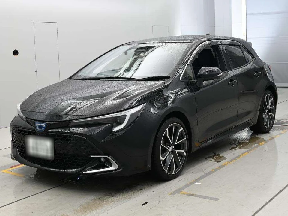 2025 Toyota Corolla Sport Hybrid G Z Sedan for sale, Japanese used car export - photo 1 of 12 | GULJI TRADERS
