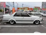 1983 Toyota Cresta S Lucent White Sedan for sale, Japanese used car export - photo 4 of 30 | GULJI TRADERS