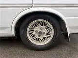 1988 Toyota Cresta 2.0 Super Lucent Exceed White Sedan for sale, Japanese used car export - photo 39 of 42 | GULJI TRADERS