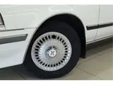 1990 Toyota Cresta Super Custom Extra D White Sedan for sale, Japanese used car export - photo 30 of 46 | GULJI TRADERS