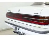 1990 Toyota Cresta Super Custom Extra D White Sedan for sale, Japanese used car export - photo 38 of 46 | GULJI TRADERS