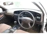 1990 Toyota Cresta Super Custom Extra White Sedan for sale, Japanese used car export - photo 6 of 9 | GULJI TRADERS