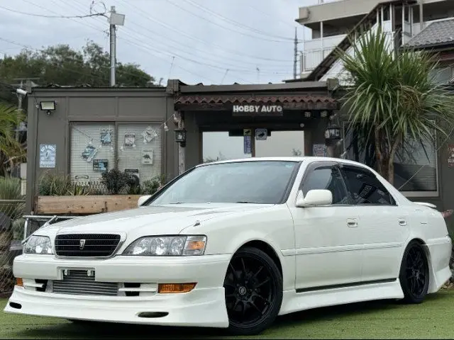 1999 Toyota Cresta Lulaan S Pearl Sedan for sale, Japanese used car export | GULJI TRADERS